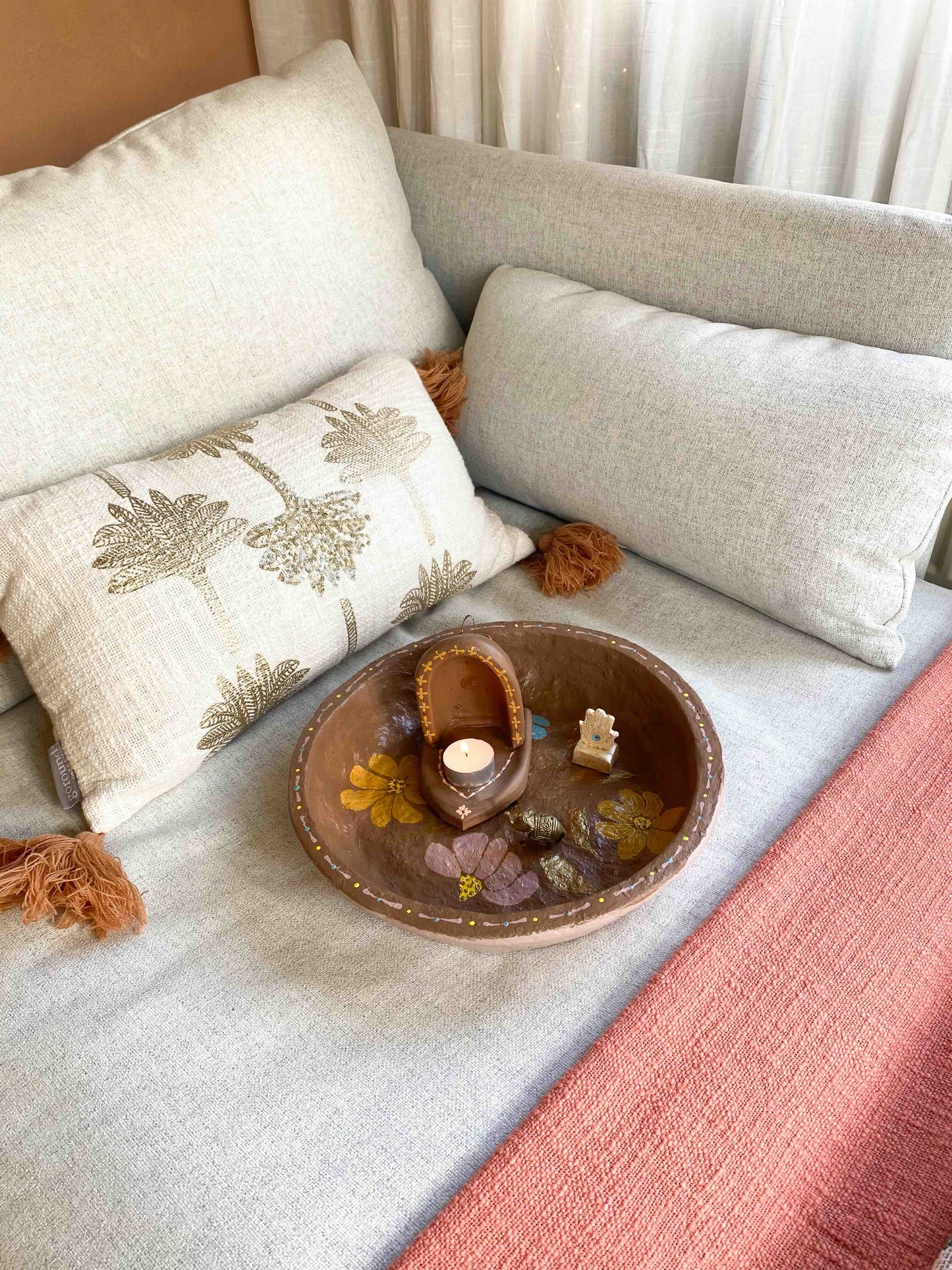 RONDE SCHAAL BROWN FLOWERS