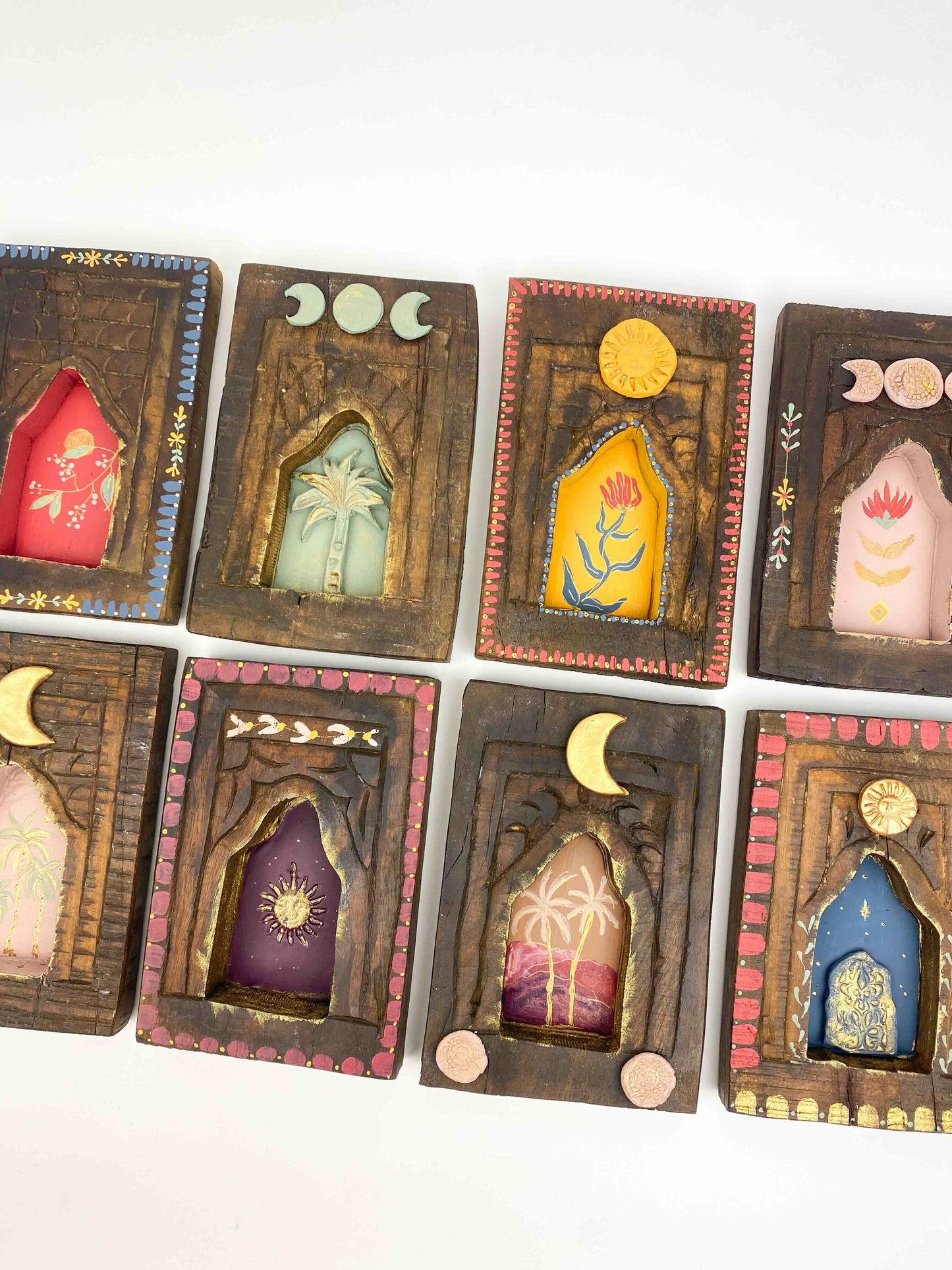 VINTAGE HOUTEN MUURORNAMENT