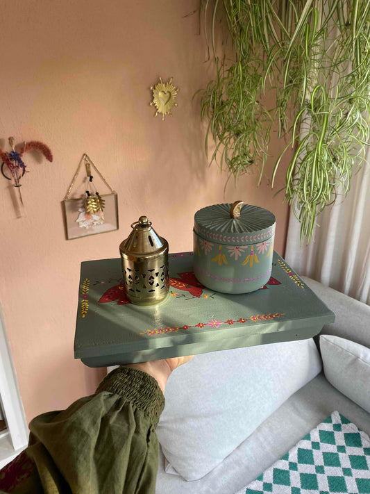 LANGWERPIG TAFELTJE ZWALUW