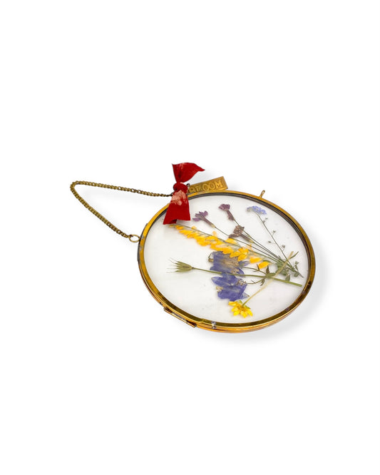 FRAME DRIED FLOWERS M