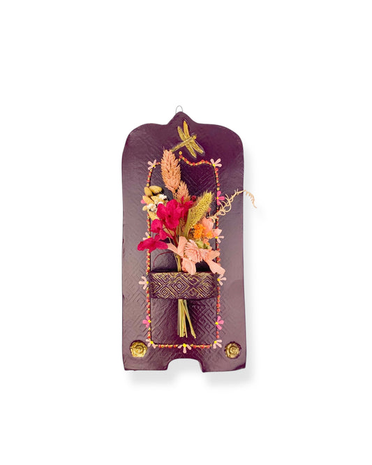 MUURVAASJE PURPLE FLOWERS