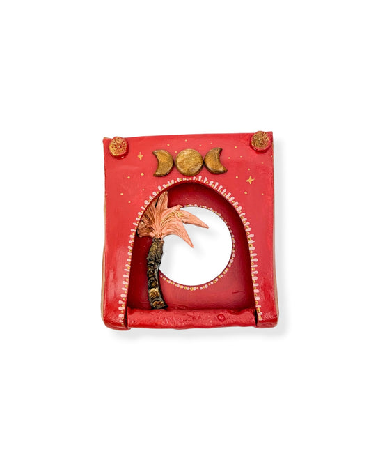 ALTAAR RED PALM